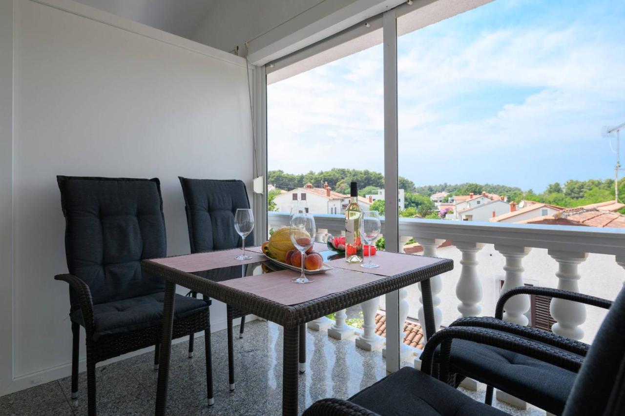 Apartment Somi *